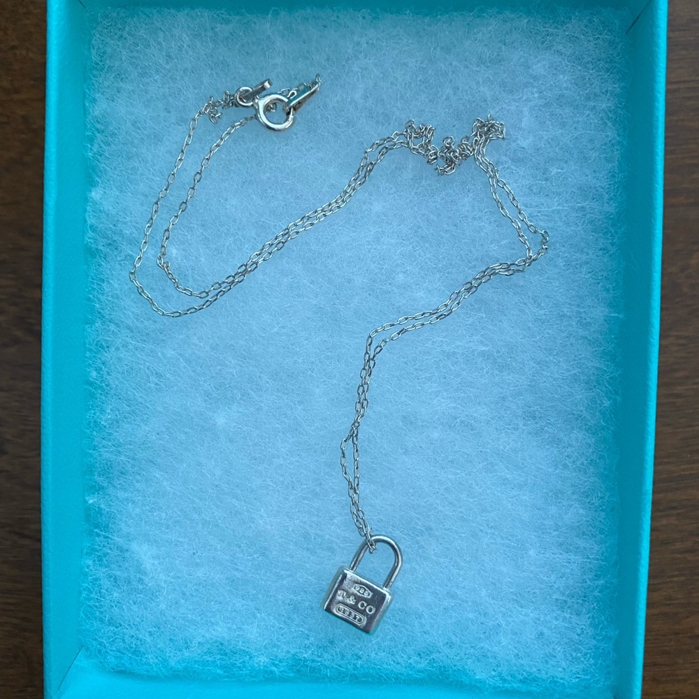 Tiffany and Co. original lock necklace in Silver